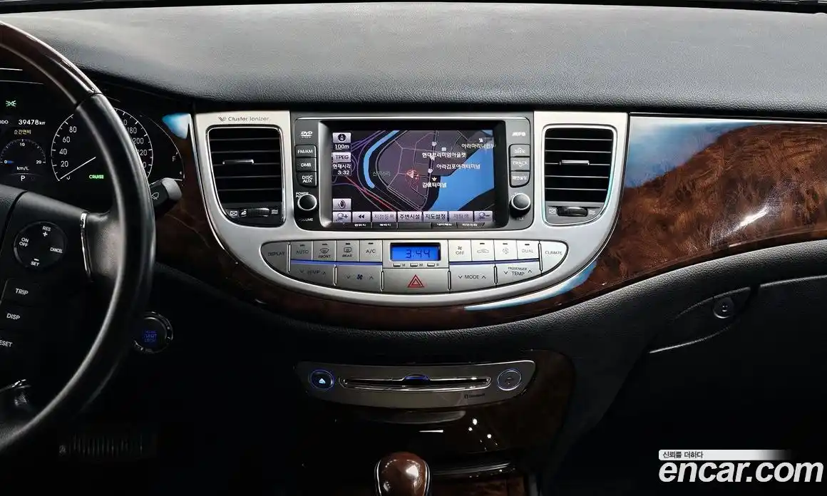 Hyundai Genesis 2010 3.3 Автомат в Москве № 48903, фото 14