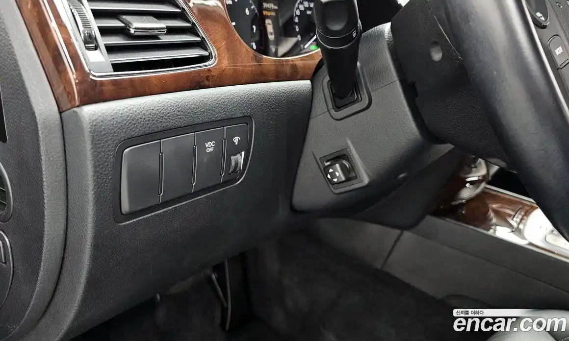 Hyundai Genesis 2010 3.3 Автомат в Москве № 48903, фото 20