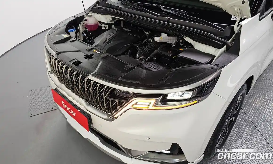 Kia Canival 2023 3.5 Автомат в Москве № 53128, фото 14