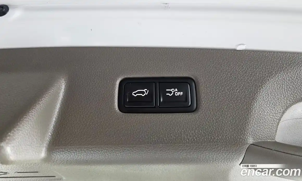 Kia Canival 2023 3.5 Автомат в Москве № 53128, фото 6