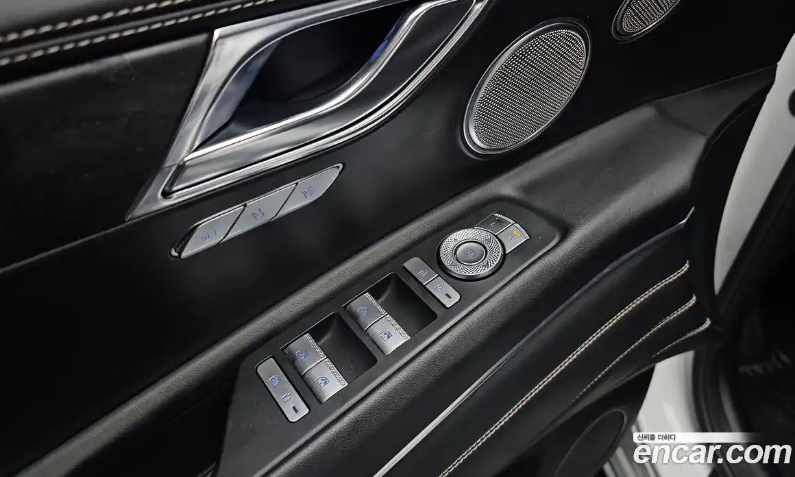 Genesis GV80 2022 3.5 Автомат в Москве № 57570, фото 17