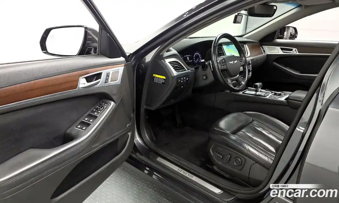 Genesis G80 2017 3.3 Автомат в Москве № 57572, фото 11