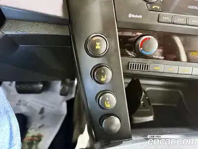 SsangYong Korando 2016 2.0 Автомат в Москве № 71963, миниатюра 10