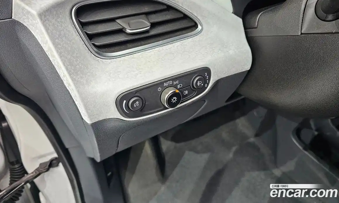 Chevrolet Bolt EV 2021 0.2 Автомат в Москве № 80839, фото 6