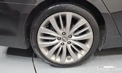 Genesis G80 2017 3.3 Автомат в Москве № 84695, миниатюра 2