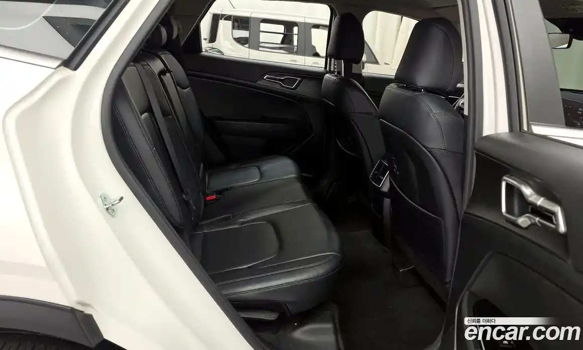 Kia Sportage 2022 1.6 Автомат в Москве № 95498, фото 13