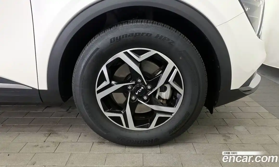 Kia Sportage 2022 1.6 Автомат в Москве № 95498, фото 9