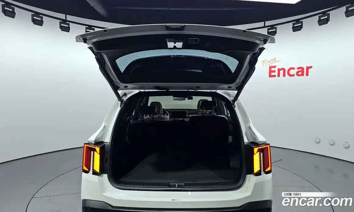 Kia Sorento 2024 1.6 Автомат в Москве № 97098, фото 17