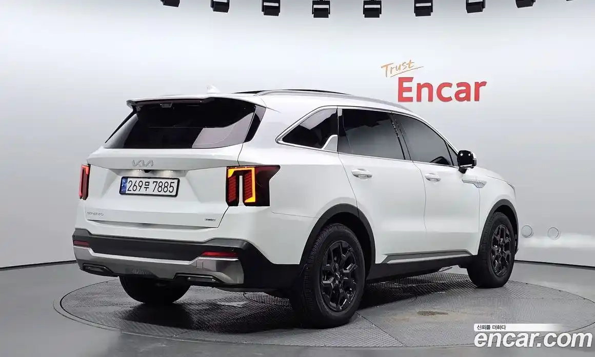 Kia Sorento 2024 1.6 Автомат в Москве № 97098, фото 4