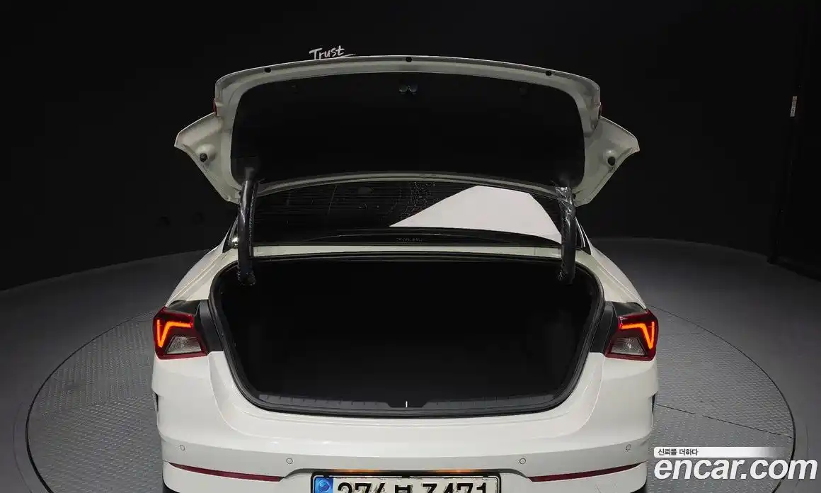 Kia K5 2020 2.0 Автомат в Москве № 100858, фото 11