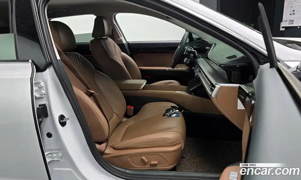 Hyundai Grandeur 2025 1.6 Автомат в Москве № 10344, фото 16