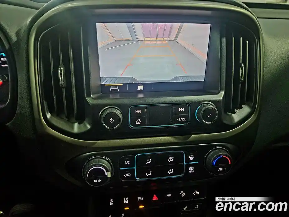 Chevrolet Colorado 2022 3.6 Автомат в Москве № 103675, фото 17