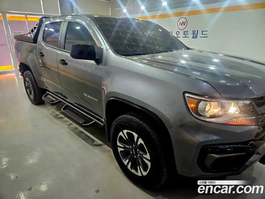 Chevrolet Colorado 2022 3.6 Автомат в Москве № 103675, фото 3