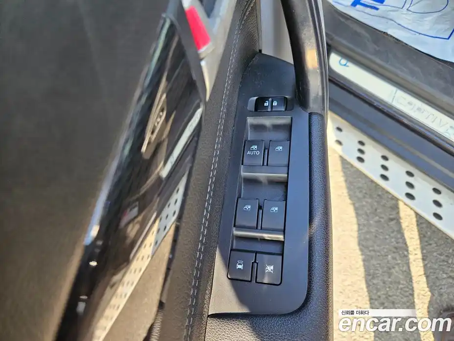 Chevrolet Captiva 2013 2.0 Автомат в Москве № 104448, фото 13