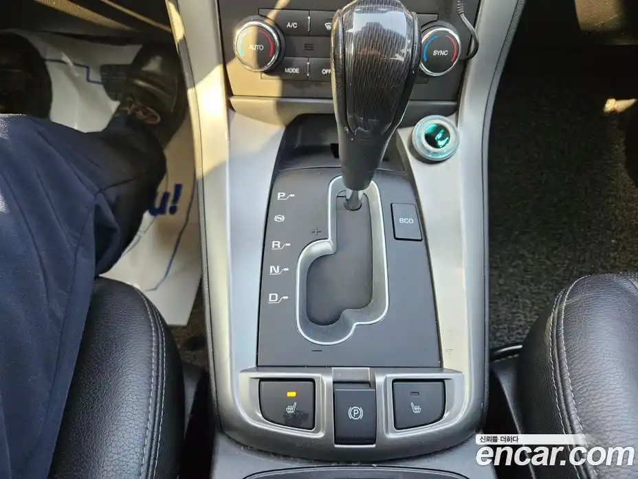 Chevrolet Captiva 2013 2.0 Автомат в Москве № 104448, фото 15