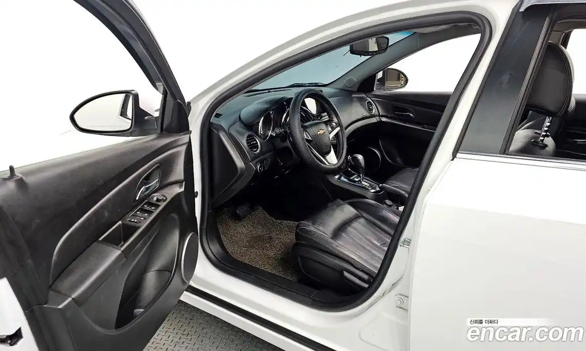 Chevrolet Cruze 2015 2.0 Автомат в Москве № 105507, фото 3