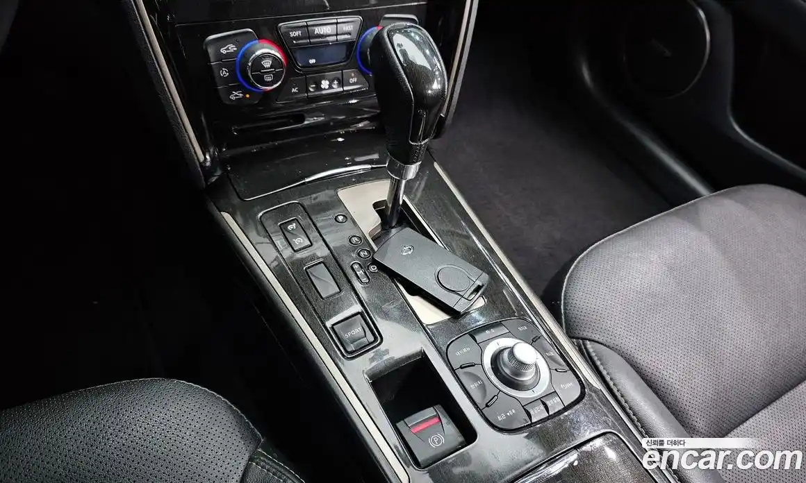 Renault SM7 2016 2.5 Автомат в Москве № 106119, фото 4