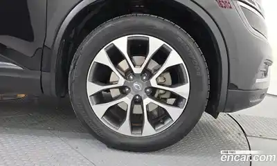 Renault QM6 2017 2.0 Автомат в Москве № 106541, миниатюра 8