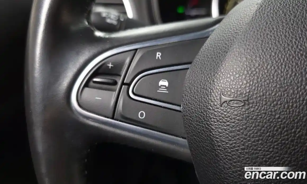 Renault QM6 2023 2.0 Автомат в Москве № 106772, фото 12