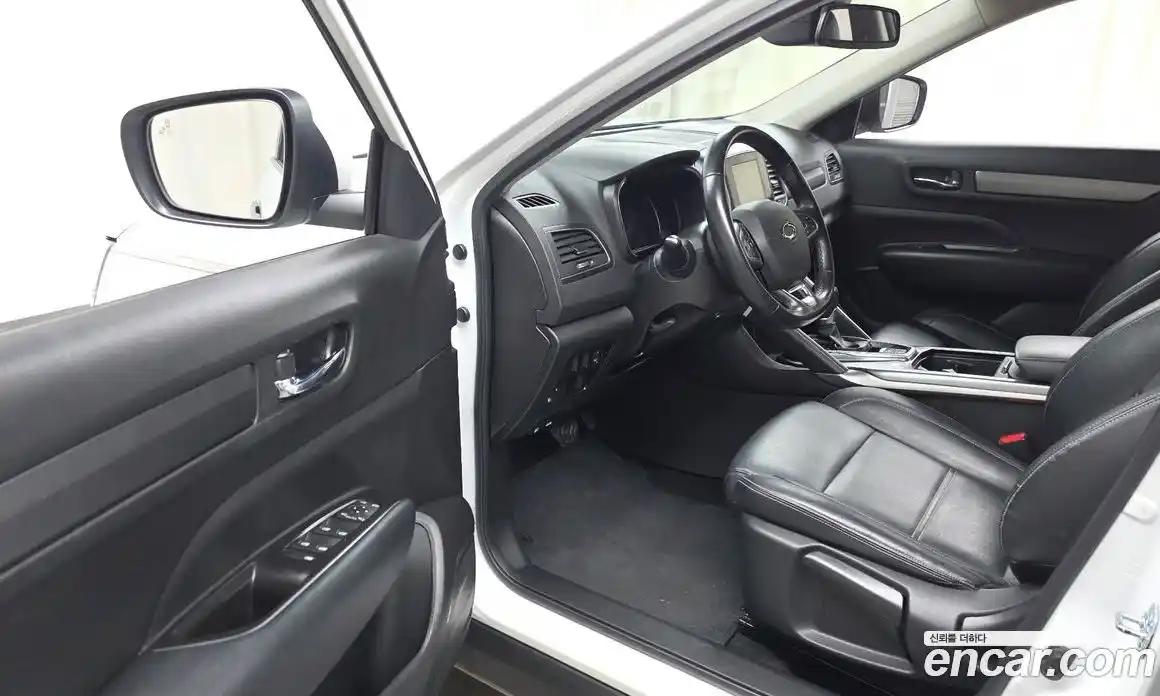 Renault QM6 2023 2.0 Автомат в Москве № 106772, фото 4