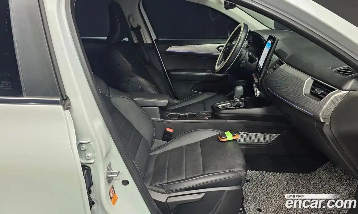 Renault XM3 2023 1.6 Автомат в Москве № 107356, фото 20