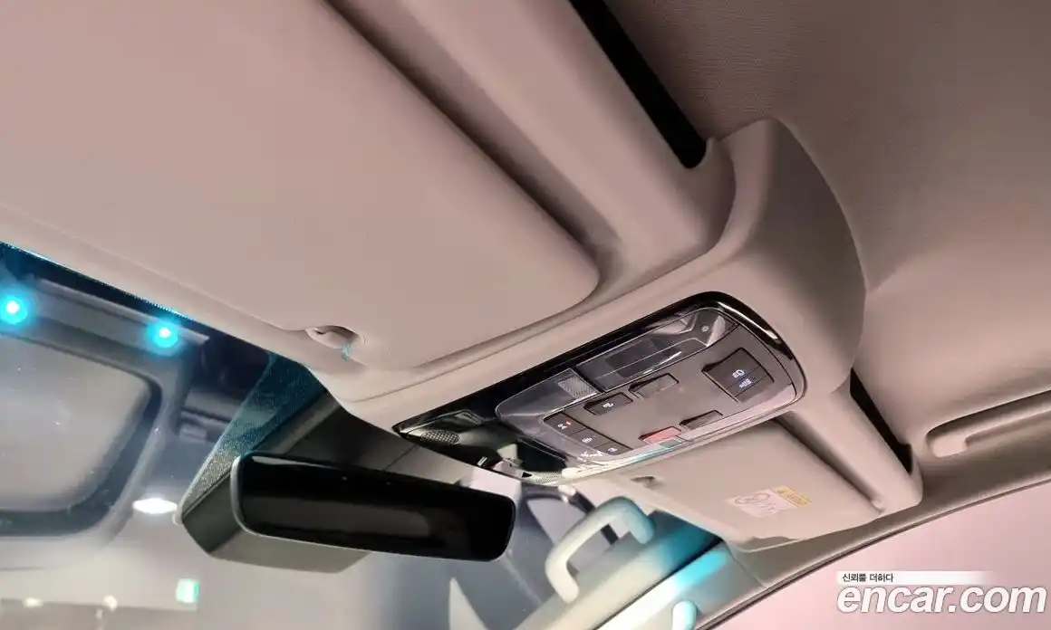 Hyundai Staria 2023 3.5 Автомат в Москве № 107807, фото 11