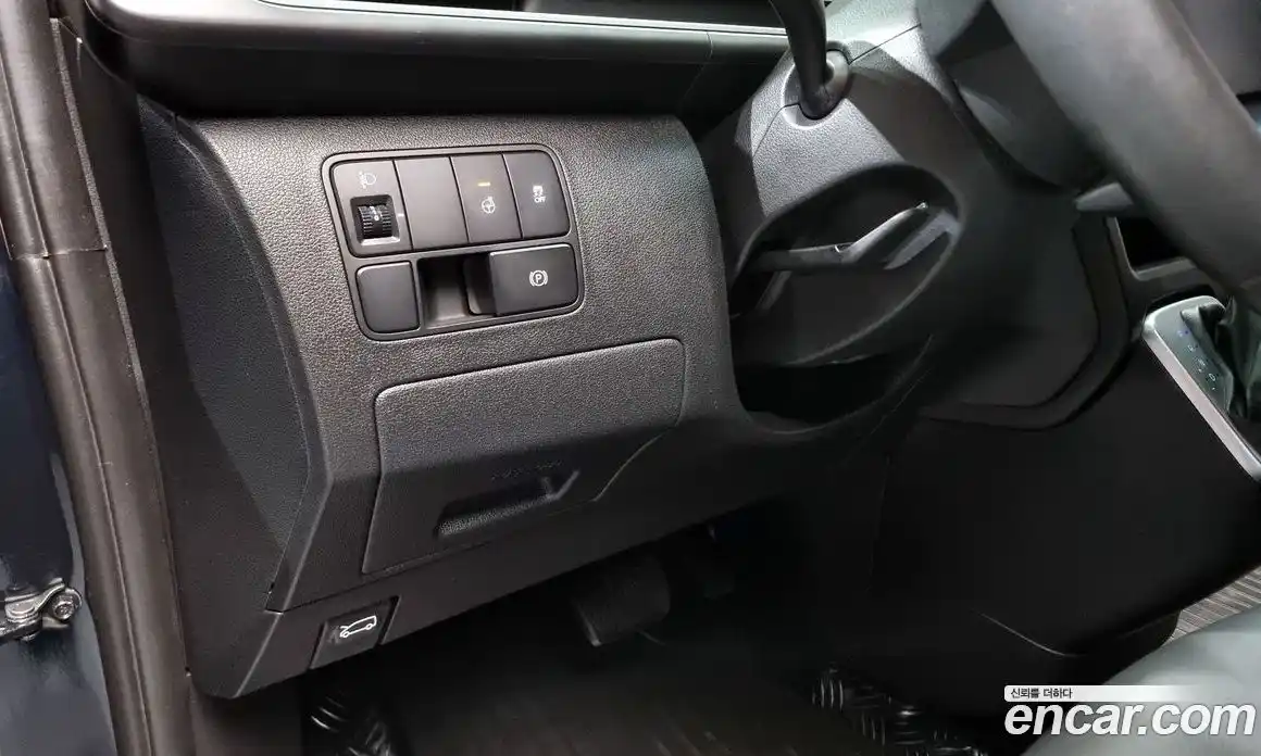 Hyundai Staria 2023 3.5 Автомат в Москве № 107807, фото 5