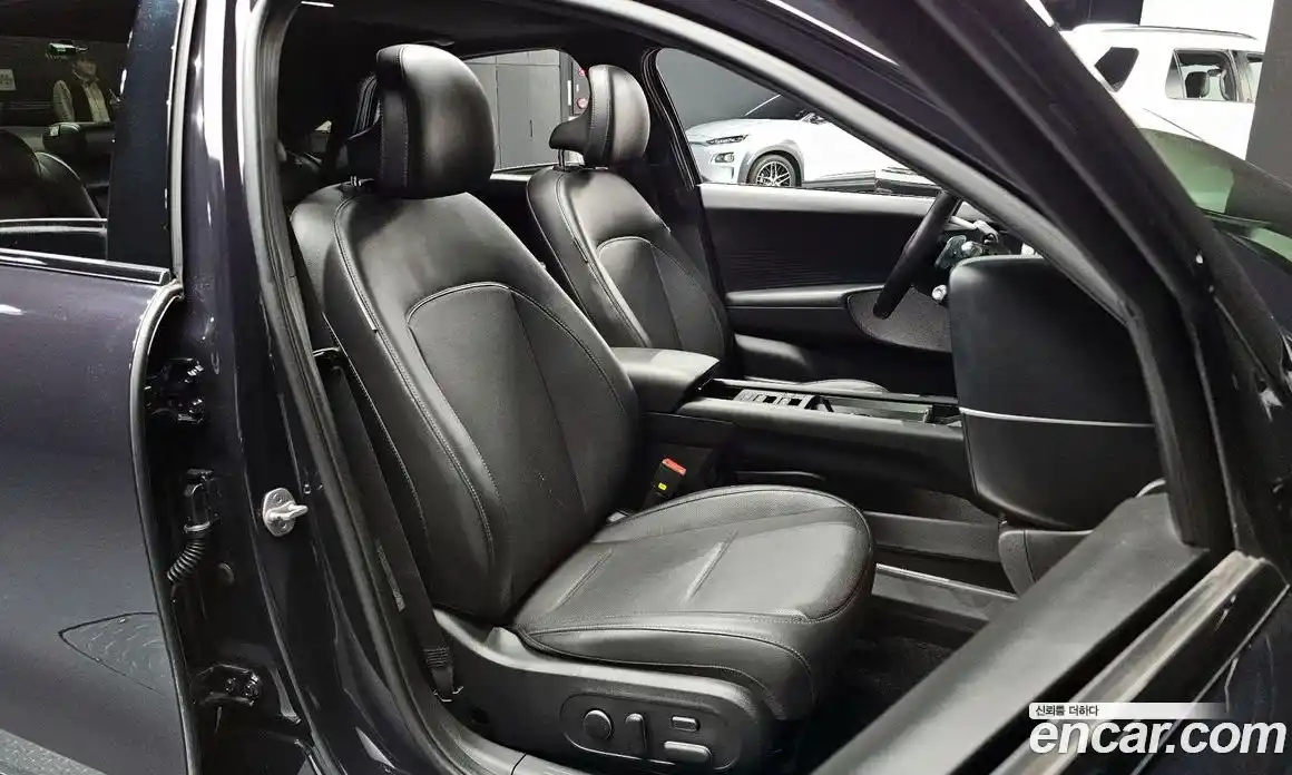 Hyundai Ioniq 6 2023 0.1 Автомат в Москве № 108532, фото 14