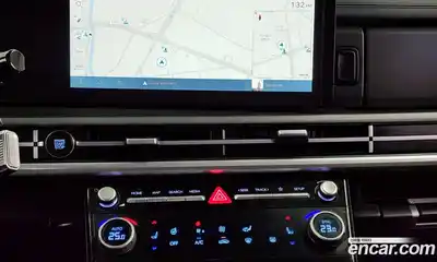 Hyundai Santa Fe 2024 2.5 Автомат в Москве № 108769, миниатюра 8