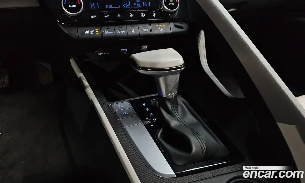 Hyundai Avante 2022 1.6 Автомат в Москве № 112384, фото 9