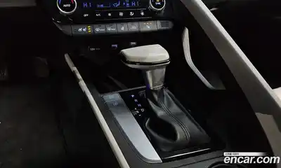 Hyundai Avante 2022 1.6 Автомат в Москве № 112384, миниатюра 9