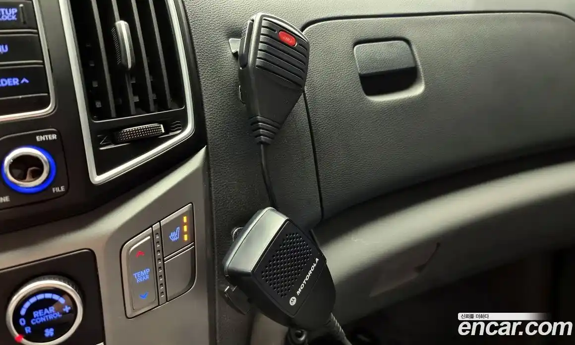 Hyundai Starex 2017 2.5 Автомат в Москве № 112387, фото 18