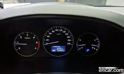 Hyundai Starex 2017 2.5 Автомат в Москве № 112387, миниатюра 5