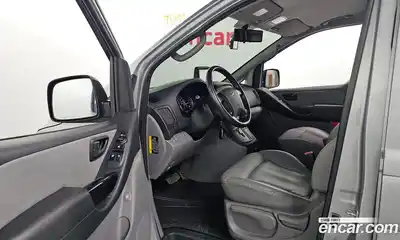 Hyundai Starex 2020 2.5 Автомат в Москве № 112400, миниатюра 2