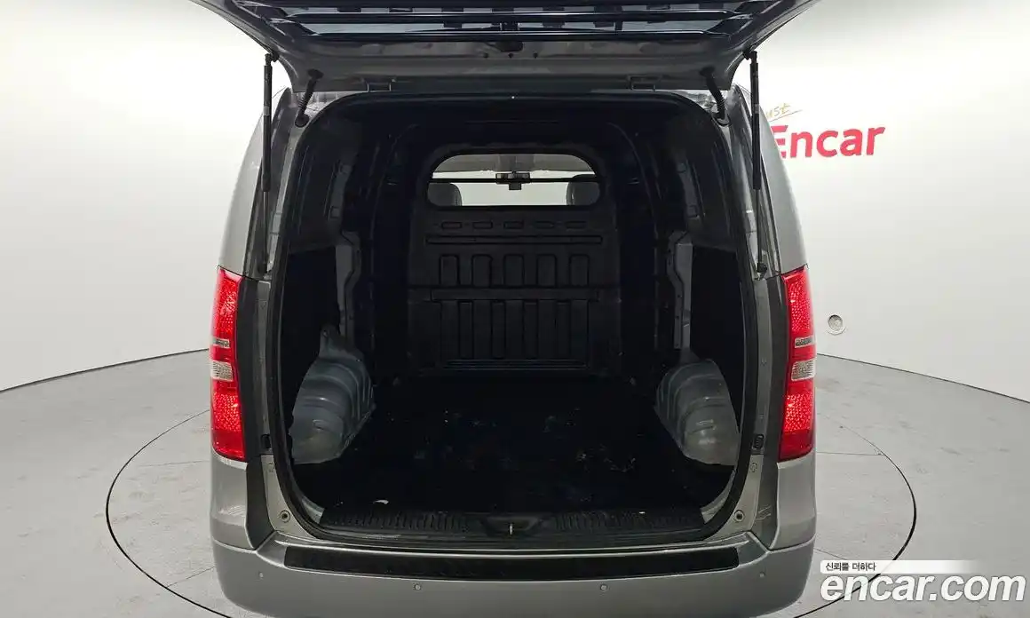 Hyundai Starex 2020 2.5 Автомат в Москве № 112400, фото 7