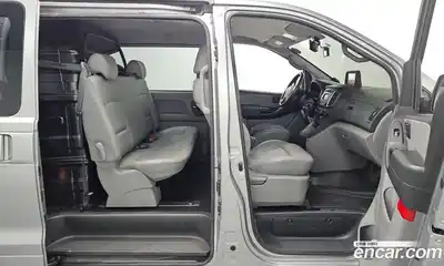 Hyundai Starex 2020 2.5 Автомат в Москве № 112400, миниатюра 8