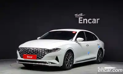 Hyundai Grandeur 2022 2.5 Автомат в Москве № 113238, миниатюра 3