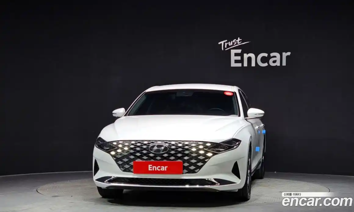 Hyundai Grandeur 2022 2.5 Автомат в Москве № 113238, фото 8