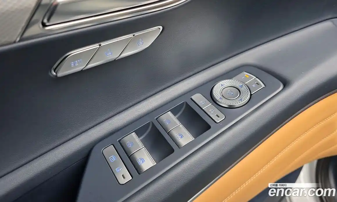 Genesis GV80 2023 2.5 Автомат в Москве № 118980, фото 15