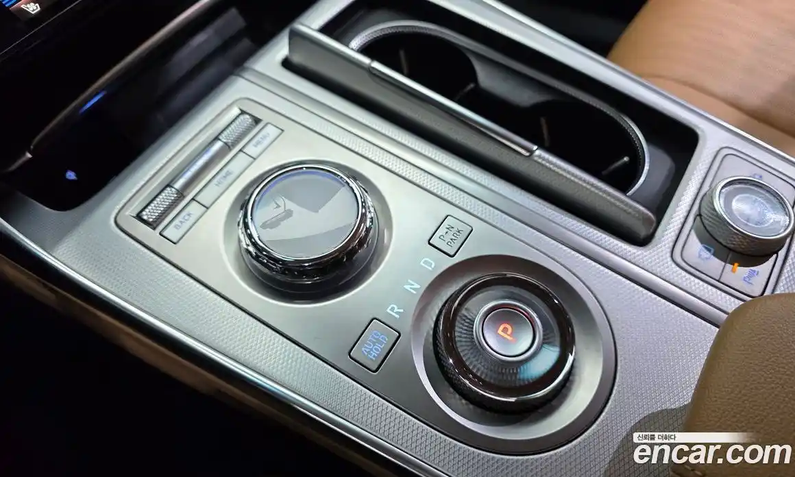 Genesis GV80 2023 2.5 Автомат в Москве № 118980, фото 6