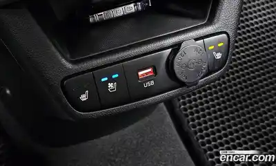 Kia Ray 2023 1.0 Автомат в Москве № 121298, миниатюра 2