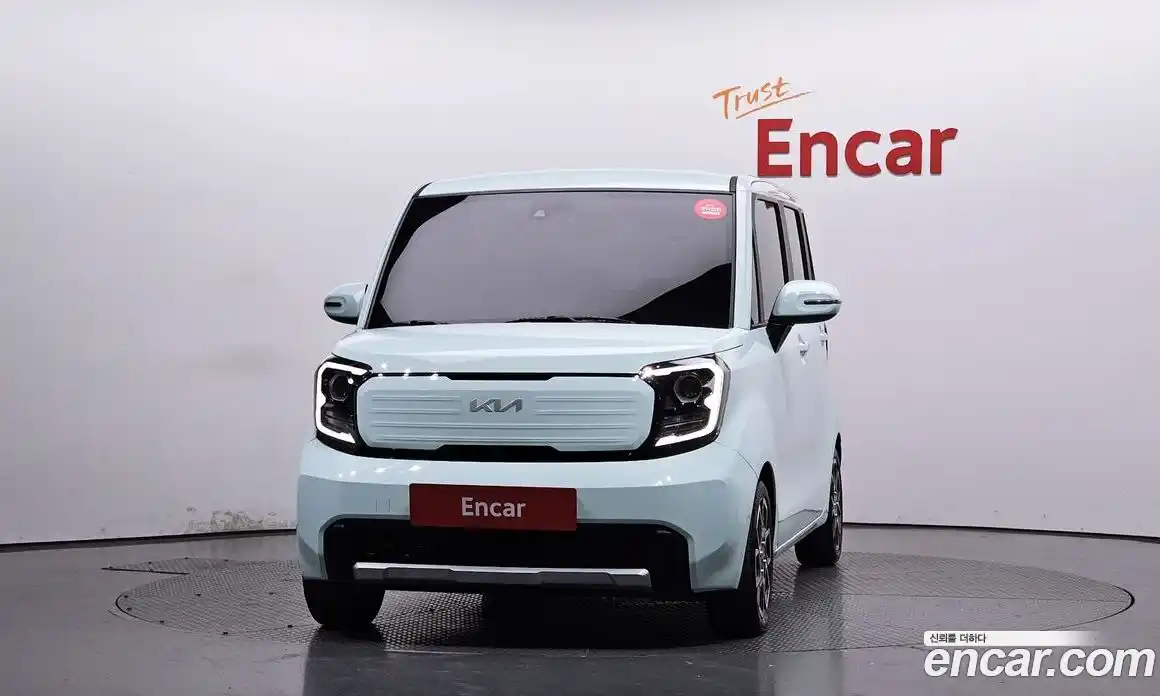 Kia Ray 2023 1.0 Автомат в Москве № 121298, фото 9