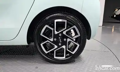 Kia Ray 2023 1.0 Автомат в Москве № 121298, миниатюра 10