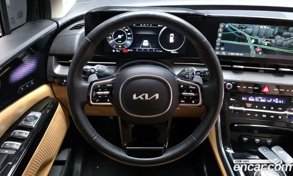 Kia Canival 2023 3.5 Автомат в Москве № 121979, фото 13