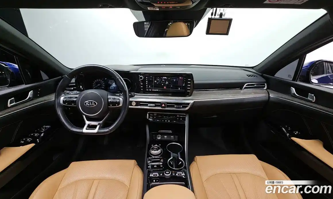 Kia K5 2021 1.6 Автомат в Москве № 122174, фото 1