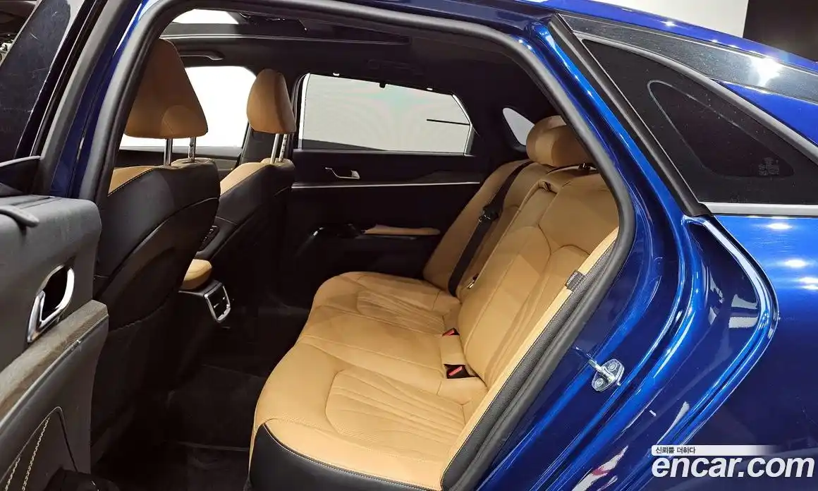 Kia K5 2021 1.6 Автомат в Москве № 122174, фото 16