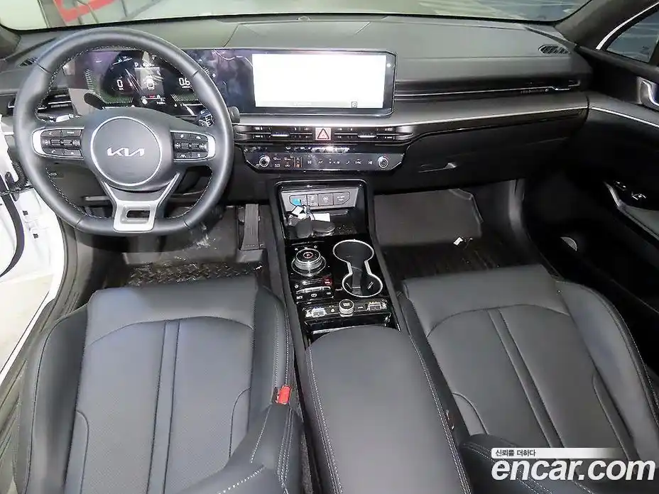 Kia K5 2026 1.6 Автомат в Москве № 123838, фото 10