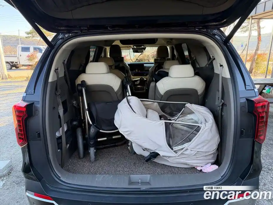 Kia Canival 2025 3.5 Автомат в Москве № 128068, фото 11