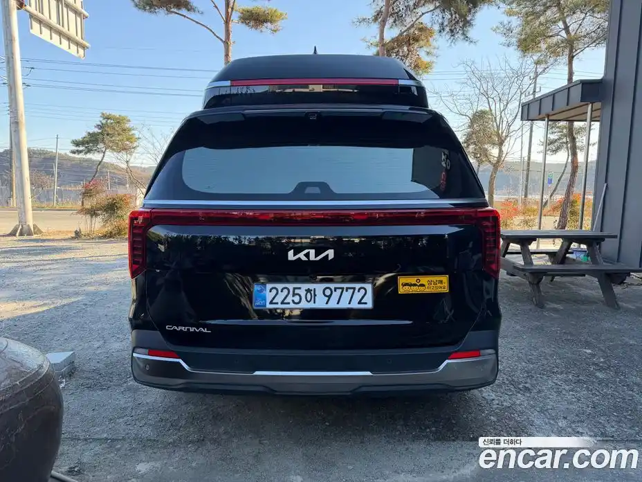 Kia Canival 2025 3.5 Автомат в Москве № 128068, фото 3