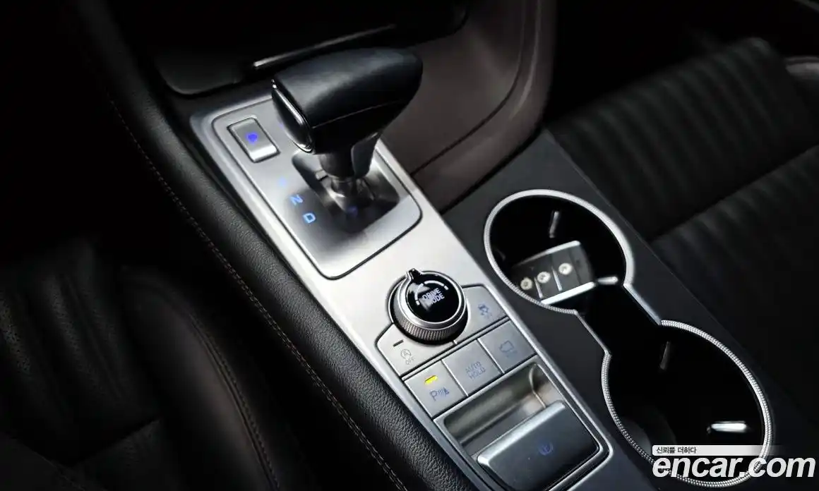 Genesis G70 2018 2.2 Автомат в Москве № 129235, фото 13